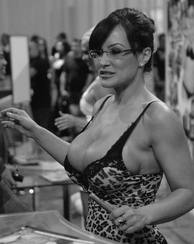 Lee Ann Lee porn lisa ann